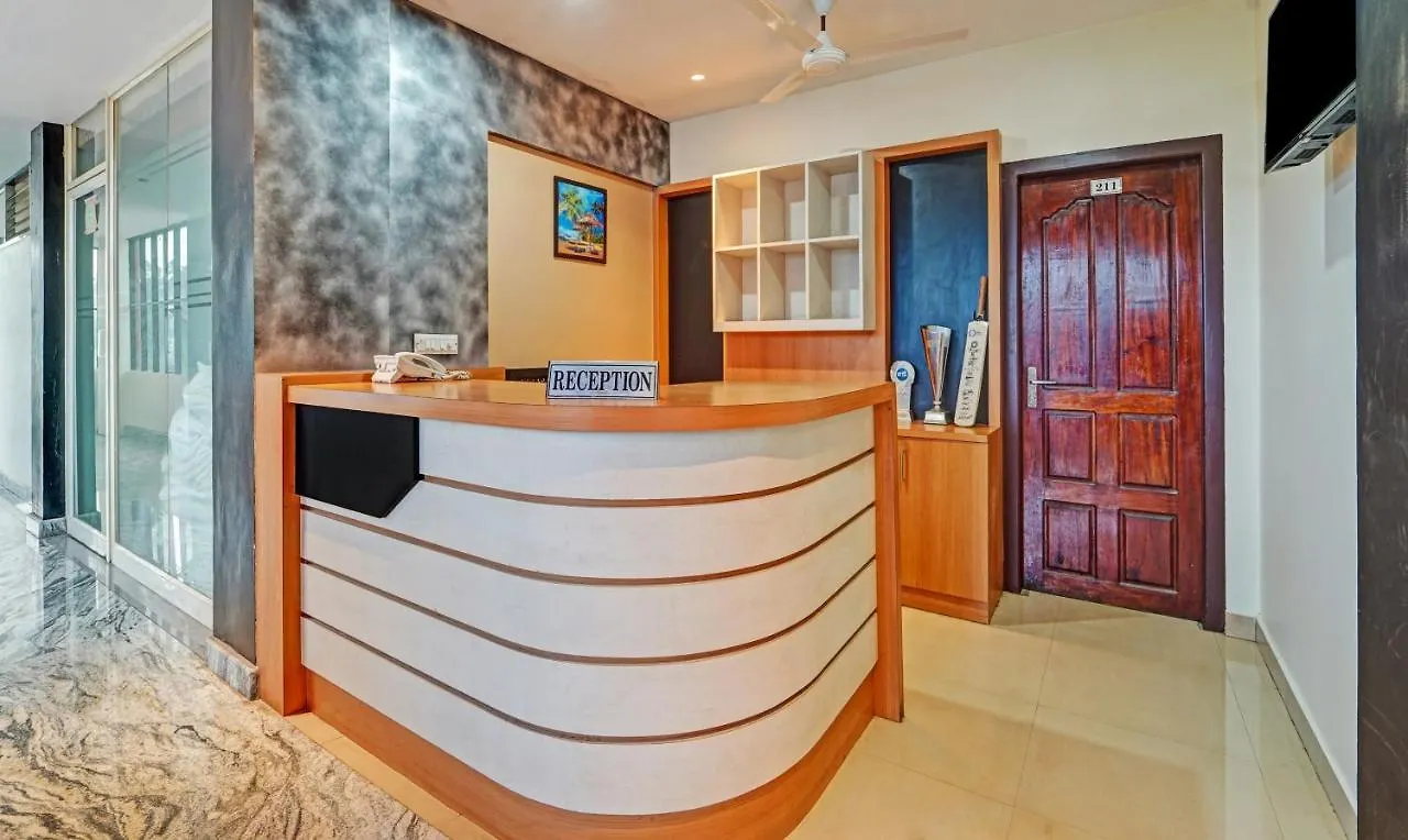 Hotel Itsy By Treebo - Sparrows Suite & Resorts With Mountain View Kattappana